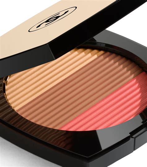 chanel les beiges oversize healthy glow sun-kissed powder|Chanel Les Beiges powder review.